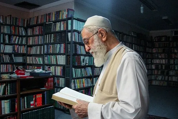 همافزایی دو زبان در سپهر تمدن ایرانی؛ در بیانات رهبر شهید همافزایی دو زبان در سپهر تمدن ایرانی؛ در بیانات رهبر شهید