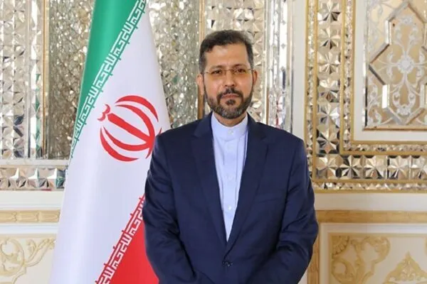 خطیبزاده : ما در یک نبرد میهنی و انقلابی قرار داریم خطیبزاده : ما در یک نبرد میهنی و انقلابی قرار داریم