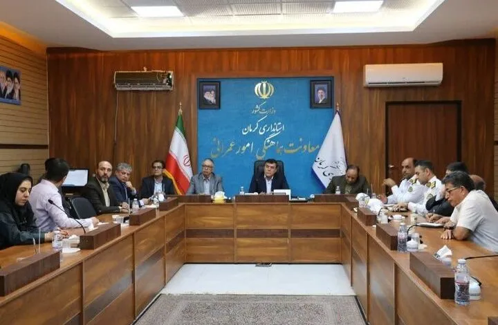 محور سه راه رضوانینژاد تا چهار راه پاسداران کرمان دوطرفه می شود محور سه راه رضوانینژاد تا چهار راه پاسداران کرمان دوطرفه می شود